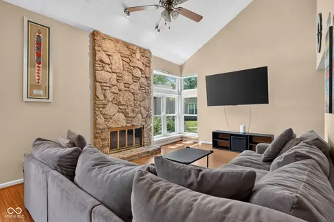 9338 Embers Way Indianapolis IN 46250