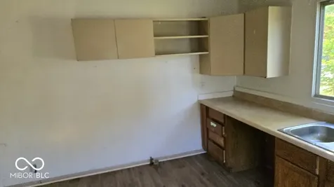 2164 N Dequincy Street Indianapolis IN 46218