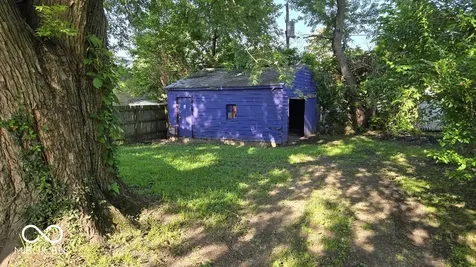 2164 N Dequincy Street Indianapolis IN 46218