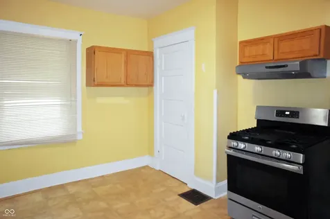 909 W Roache Street Indianapolis IN 46208
