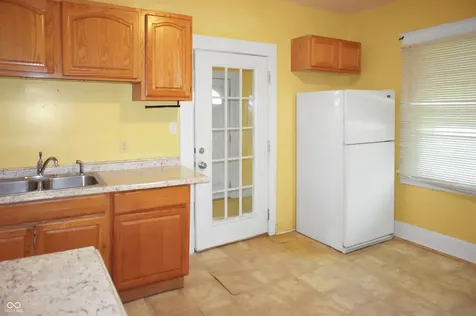 909 W Roache Street Indianapolis IN 46208