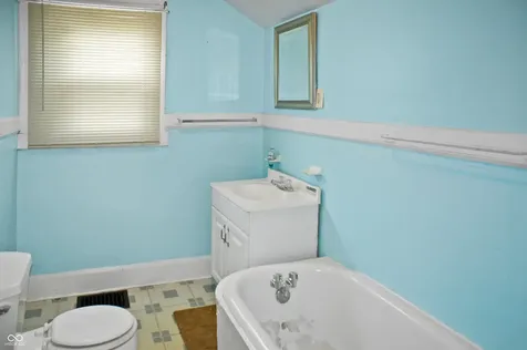 909 W Roache Street Indianapolis IN 46208