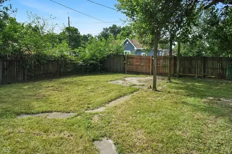 909 W Roache Street Indianapolis IN 46208