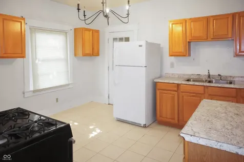 909 W Roache Street Indianapolis IN 46208
