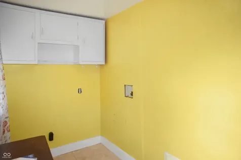 909 W Roache Street Indianapolis IN 46208