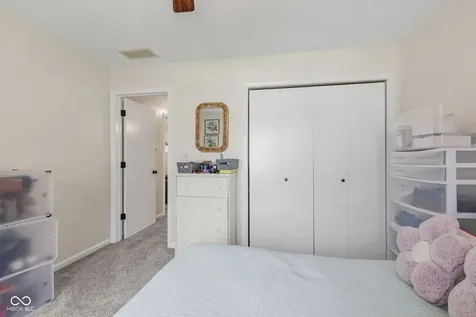 1046 Peppermill Run Greenwood IN 46143