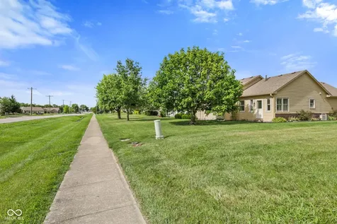 1046 Peppermill Run Greenwood IN 46143