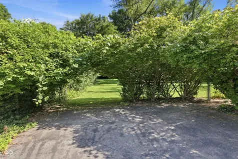 960 W 58th Street Indianapolis IN 46228