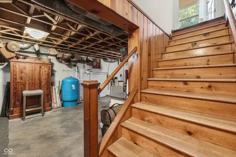 960 W 58th Street Indianapolis IN 46228