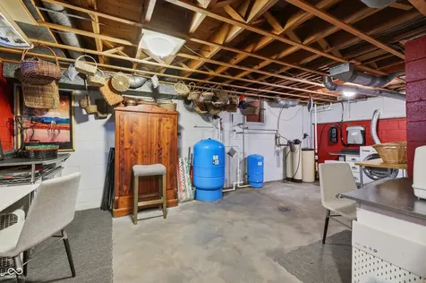 960 W 58th Street Indianapolis IN 46228