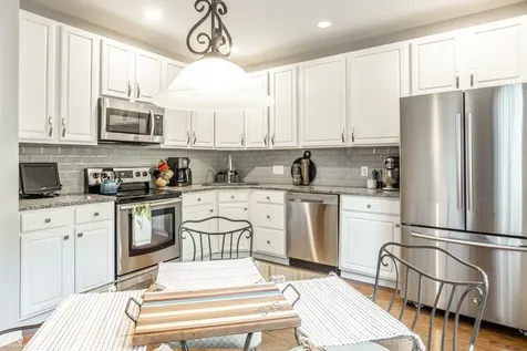 9272 Wadsworth Court Fishers IN 46037