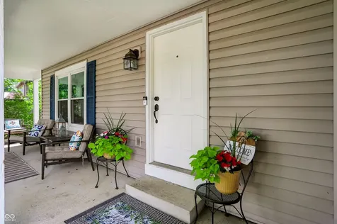 8245 Maple Leaf Court Indianapolis IN 46268