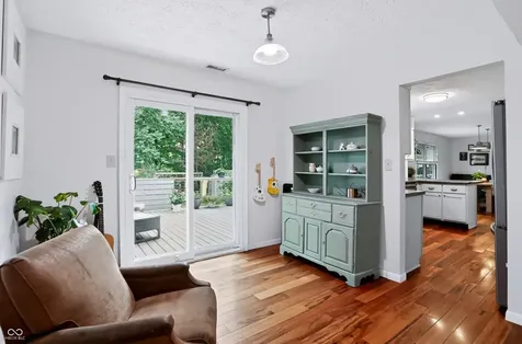8245 Maple Leaf Court Indianapolis IN 46268