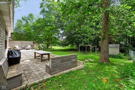 8245 Maple Leaf Court Indianapolis IN 46268