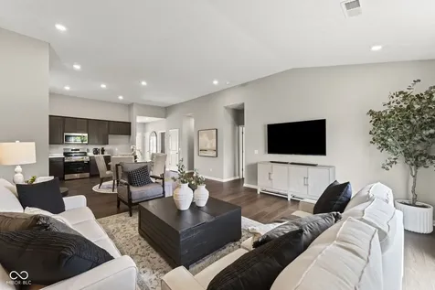 685 Braxton Street Trafalgar IN 46181