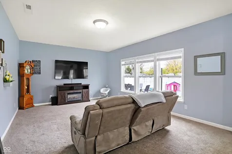 110 N Raymond Avenue Trafalgar IN 46181