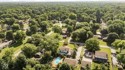 7360 N Chester Avenue Indianapolis IN 46240