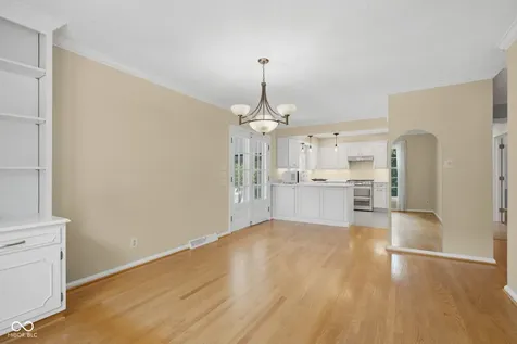 7360 N Chester Avenue Indianapolis IN 46240