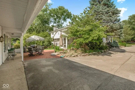 7360 N Chester Avenue Indianapolis IN 46240