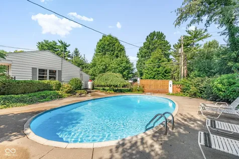 7360 N Chester Avenue Indianapolis IN 46240