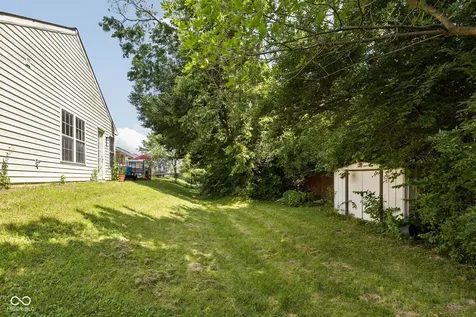 8203 Lake Tree Lane Indianapolis IN 46217