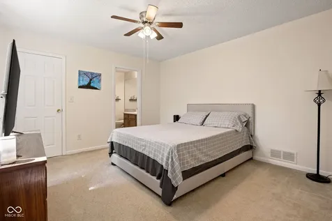 8203 Lake Tree Lane Indianapolis IN 46217