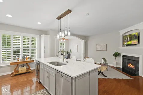 735 Greenford Trail N Carmel IN 46032