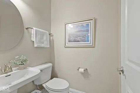 735 Greenford Trail N Carmel IN 46032