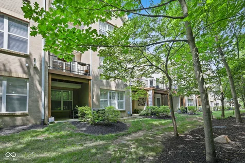 735 Greenford Trail N Carmel IN 46032