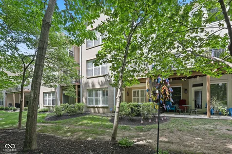 735 Greenford Trail N Carmel IN 46032
