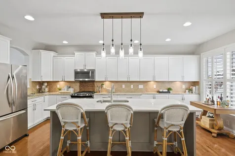 735 Greenford Trail N Carmel IN 46032