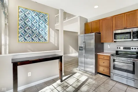 4059 Weston Pointe Drive Zionsville IN 46077