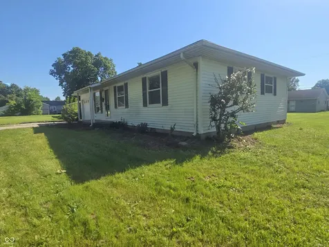 620 S Roosevelt Street Jasonville IN 47438