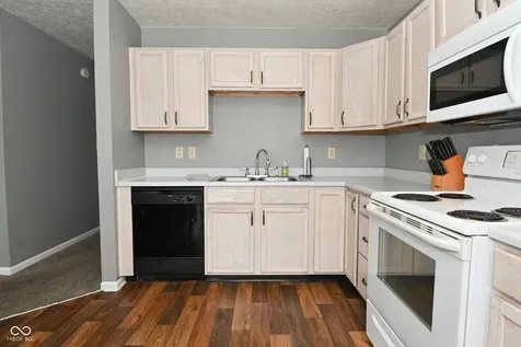 6022 Wildcat Drive Indianapolis IN 46203