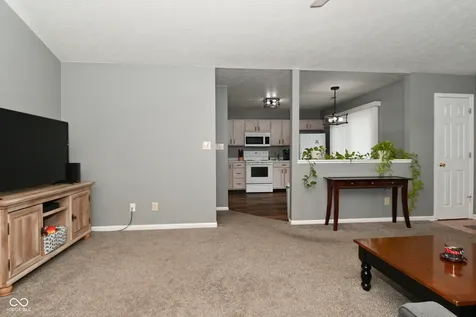 6022 Wildcat Drive Indianapolis IN 46203