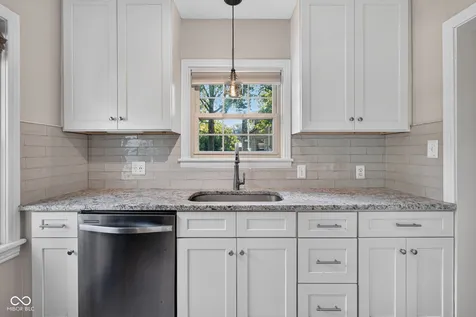2417 Baur Drive Indianapolis IN 46220