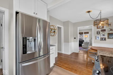 2417 Baur Drive Indianapolis IN 46220