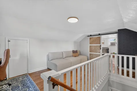2417 Baur Drive Indianapolis IN 46220