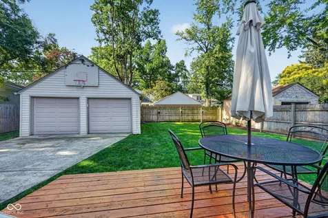2417 Baur Drive Indianapolis IN 46220