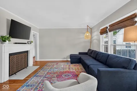 2417 Baur Drive Indianapolis IN 46220