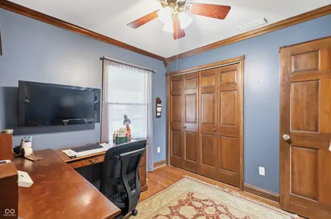 2347 Quiet Court Indianapolis IN 46239