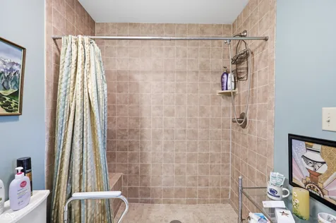 2347 Quiet Court Indianapolis IN 46239