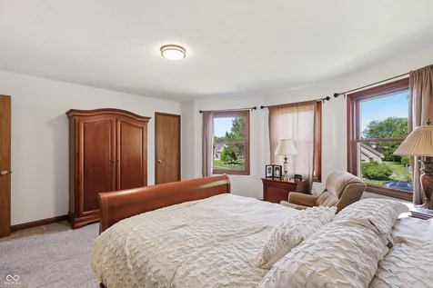 2347 Quiet Court Indianapolis IN 46239