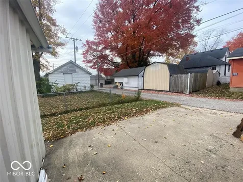 205 Baronne Street Lebanon IN 46052