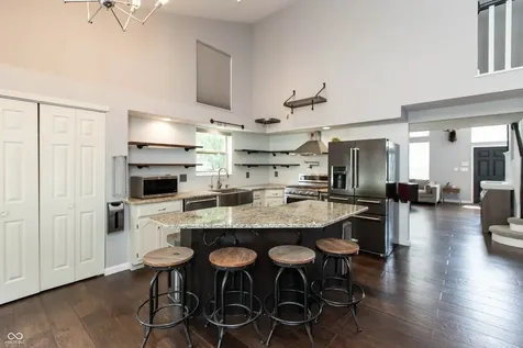 1914 Koefoot Drive Indianapolis IN 46214