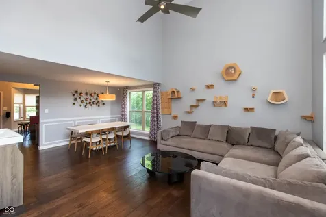 1914 Koefoot Drive Indianapolis IN 46214