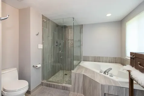 1914 Koefoot Drive Indianapolis IN 46214