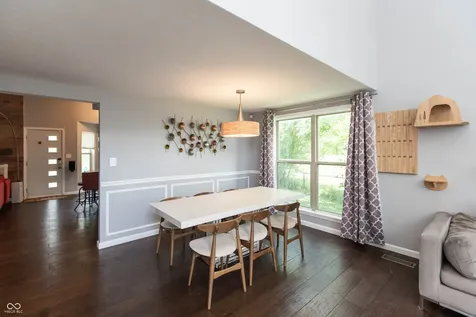 1914 Koefoot Drive Indianapolis IN 46214