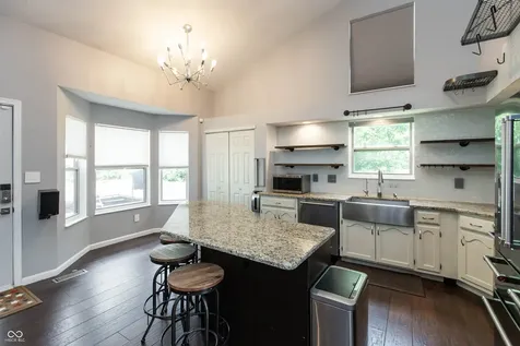 1914 Koefoot Drive Indianapolis IN 46214