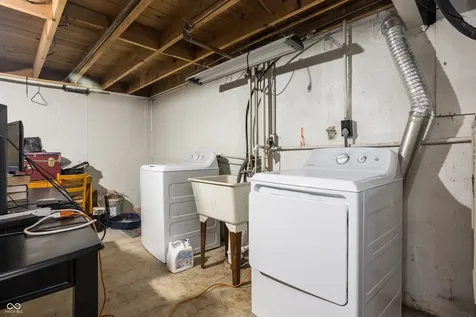 5905 W 30th Street Indianapolis IN 46224